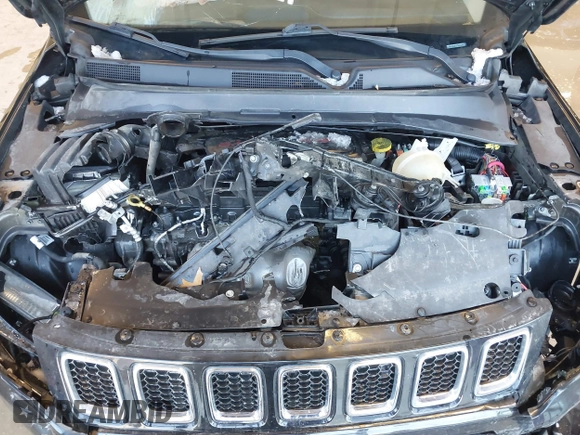 2018 Jeep Compass Latitude with VIN 3C4NJCBB6JT502308, listed as a IAAI auction lot 41561816 with 93,599 mi miles. Bid and sale history available at carsss.com. Image 10.