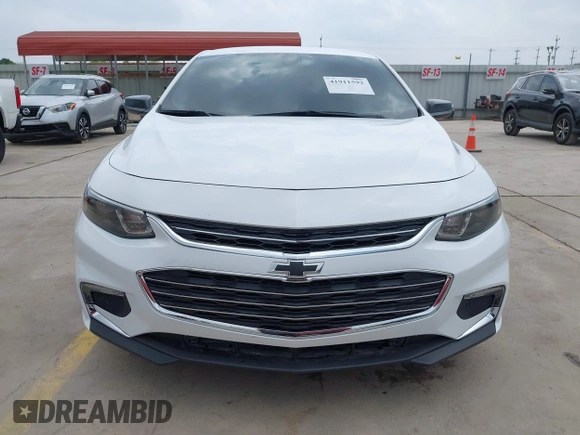 2018 Chevrolet Malibu LT with VIN 1G1ZD5ST2JF247673, listed as a IAAI auction lot 41911592 with 92,191 mi miles and . Bid and sale history available at carsss.com. Image 12.