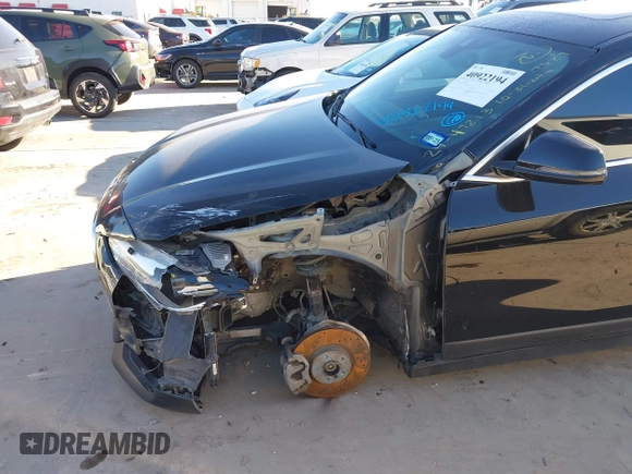 2019 BMW X2 sDrive28i with VIN WBXYJ3C50KEP77327, listed as a IAAI auction lot 40922194 with 94,672 mi miles. Bid and sale history available at carsss.com. Image 6.