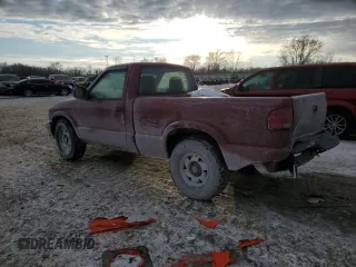 2001 GMC Sonoma SLS with VIN 1GTCS14WX1K188883, listed as a Copart auction lot 88525525 with 0 mi miles and Salvage Title. Bid and sale history available at carsss.com. Image 2.