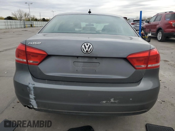 2014 Volkswagen Passat S с VIN 1VWAP7A31EC017152, выставлен на аукционе Copart как лот 51634025 с пробегом Не указан миль и Списание • Salvage title. История ставок и продаж доступна на DreamBid. Изображение 6.