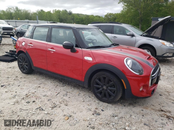 2019 MINI Hardtop 4 Door Cooper S with VIN WMWXU3C57K2H89024, listed as a Copart auction lot 52375485 with 28,488 mi miles and Salvage title. Bid and sale history available at DreamBid. Image 4.