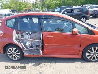 2012 Honda Fit Sport with VIN JHMGE8H55CC006277, listed as a IAAI auction lot 42210793 with 217,068 mi miles and . Bid and sale history available at DreamBid. Image 6.