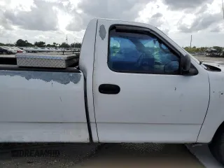 2000 Ford F-150 XL with VIN 1FTRF17W7YNA32092, listed as a Copart auction lot 61569914 with Not provided miles and Clean title. Bid and sale history available at DreamBid. Image 10.