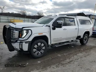 2024 GMC Sierra 2500HD Denali z VIN 1GT49RE74RF395604, wystawiony jako Copart lot #41529455 z przebiegiem 16 545 mil mil oraz Szkoda całkowita • Salvage title. Historia ofert i sprzedaży dostępna na DreamBid. Obrazek 1.