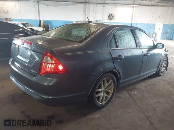 2012 Ford Fusion SEL z VIN 3FAHP0JG1CR352069, wystawiony jako IAAI lot #42182795 z przebiegiem 131 554 mil mil oraz . Historia ofert i sprzedaży dostępna na DreamBid. Obrazek 4.