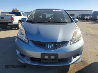 2011 Honda Fit Sport with VIN JHMGE8H55BC007749, listed as a Copart auction lot 41710125 with 74,538 mi miles and Salvage Title. Bid and sale history available at DreamBid. Image 5.