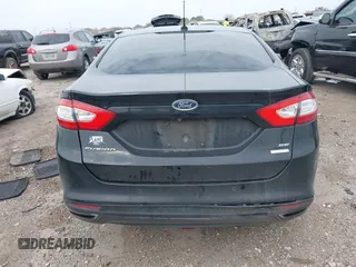 2016 Ford Fusion SE with VIN 3FA6P0H96GR327785, listed as a IAAI auction lot 41744268 with 261,319 mi miles and . Bid and sale history available at carsss.com. Image 16.