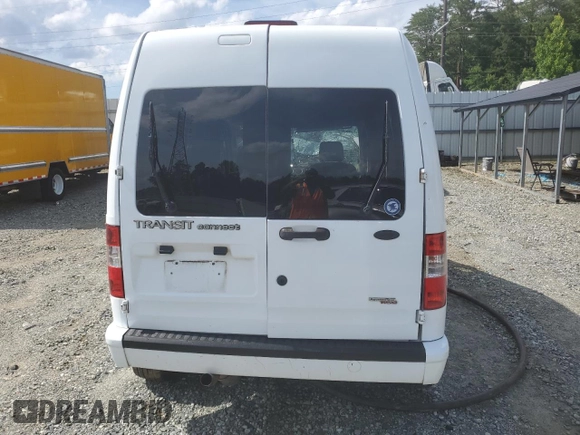 2013 Ford Transit Connect XLT z VIN NM0LS7DN5DT130184, wystawiony jako Copart lot #61374645 z przebiegiem Nie podano mil oraz Szkoda całkowita • Salvage title. Historia ofert i sprzedaży dostępna na DreamBid. Obrazek 6.