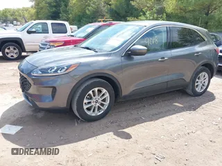 2021 Ford Escape SE Hybrid z VIN 1FMCU0BZ8MUA09021, wystawiony jako IAAI lot #42229018 z przebiegiem 62 265 mil mil oraz . Historia ofert i sprzedaży dostępna na DreamBid. Obrazek 2.