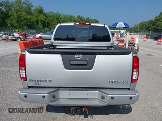 2018 Nissan Frontier SV with VIN 1N6AD0EVXJN743148, listed as a IAAI auction lot 42398810 with 82,286 mi miles and . Bid and sale history available at DreamBid. Image 16.