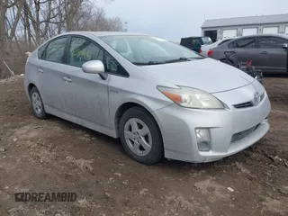 2010 Toyota Prius II with VIN JTDKN3DU8A0119389, listed as a IAAI auction lot 41705483 with 207,737 mi miles. Bid and sale history available at carsss.com. Image 1.