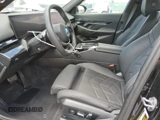 2024 BMW i5 eDrive40 with VIN WBY33FK02RCR91118, listed as a Copart auction lot 53308205 with Not Provided miles and Clean Title. Bid and sale history available at DreamBid. Image 7.