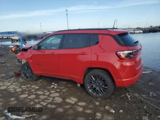 2023 Jeep Compass (RED) Edition z VIN 3C4NJDCN2PT559502, wystawiony jako Copart lot #50027625 z przebiegiem 16 761 mil mil oraz Szkoda całkowita • Salvage title. Historia ofert i sprzedaży dostępna na DreamBid. Obrazek 2.