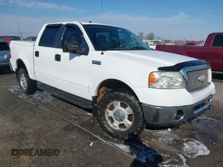 2007 Ford F-150 XLT with VIN 1FTPW14V57KD01256, listed as a IAAI auction lot 41672187 with 322,107 mi miles. Bid and sale history available at carsss.com. Image 1.