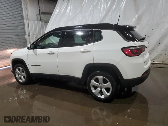 2020 Jeep Compass Latitude z VIN 3C4NJDBB3LT244287, wystawiony jako Copart lot #57587395 z przebiegiem 53 063 mil mil oraz Czysty tytuł • Clean title. Historia ofert i sprzedaży dostępna na DreamBid. Obrazek 2.