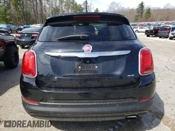 2016 FIAT 500X Lounge z VIN ZFBCFYDT4GP395562, wystawiony jako Copart lot #52273235 z przebiegiem 150 036 mil mil oraz Szkody całkowita. Historia ofert i sprzedaży dostępna na DreamBid. Obrazek 6.