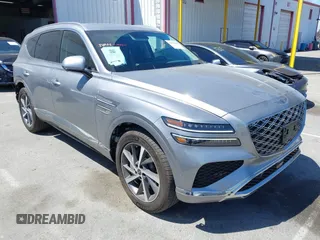 2025 Genesis GV80 z VIN KMUHBESB6SU220535, wystawiony jako IAAI lot #41967009 z przebiegiem 18 484 mil mil oraz . Historia ofert i sprzedaży dostępna na DreamBid. Obrazek 1.