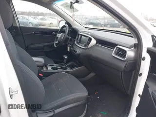 2019 Kia Sorento LX with VIN 5XYPG4A52KG489140, listed as a IAAI auction lot 41899973 with 131,257 mi miles and . Bid and sale history available at DreamBid. Image 5.
