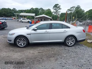 2015 Ford Taurus Limited с VIN 1FAHP2F85FG108949, выставлен на аукционе IAAI как лот 42463848 с пробегом 191 093 миль миль и . История ставок и продаж доступна на DreamBid. Изображение 14.