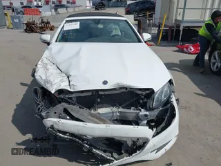 2019 Mercedes-Benz E-Class E 450 with VIN WDD1K6HB6KF082992, listed as a IAAI auction lot 32447280 with 0 mi miles. Bid and sale history available at carsss.com. Image 13.