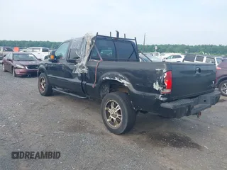 2002 Ford F-350 XL с VIN 3FTSW31F22MA15417, выставлен на аукционе IAAI как лот 42450802 с пробегом Не указан миль и . История ставок и продаж доступна на DreamBid. Изображение 3.
