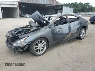 2014 Nissan Maxima S z VIN 1N4AA5AP3EC462526, wystawiony jako Copart lot #59914735 z przebiegiem Nie podano mil oraz Szkoda całkowita • Salvage title. Historia ofert i sprzedaży dostępna na DreamBid. Obrazek 1.