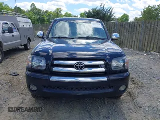 2004 Toyota Tundra SR5 with VIN 5TBDT44154S458664, listed as a IAAI auction lot 42215864 with 177,694 mi miles and . Bid and sale history available at DreamBid. Image 12.