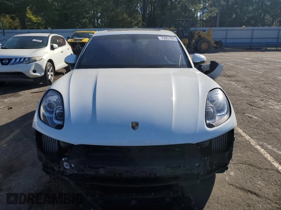 2015 Porsche Macan S with VIN WP1AB2A5XFLB66892, listed as a Copart auction lot 75057063 with Not Provided miles and Salvage Title. Bid and sale history available at carsss.com. Image 5.
