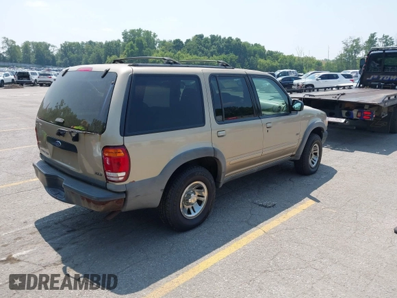 2000 Ford Explorer XLS с VIN 1FMZU72XXYZB77561, выставлен на аукционе IAAI как лот 42745623 с пробегом 193 118 миль миль и . История ставок и продаж доступна на DreamBid. Изображение 4.