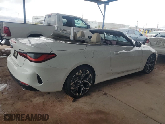 2025 BMW 4 Series 430i with VIN WBA33DB03SCS40361, listed as a Copart auction lot 48397335 with 3,949 mi miles and Salvage title. Bid and sale history available at DreamBid. Image 3.