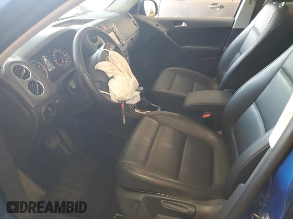 2010 Volkswagen Tiguan Wolfsburg Edition с VIN WVGAV7AX8AW002308, выставлен на аукционе Copart как лот 55939675 с пробегом 120 057 миль миль и Списание • Salvage title. История ставок и продаж доступна на DreamBid. Изображение 7.