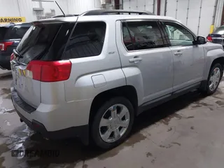 2015 GMC Terrain SLT with VIN 2GKFLXE36F6230630, listed as a IAAI auction lot 41190895 with 124,143 mi miles and . Bid and sale history available at carsss.com. Image 4.