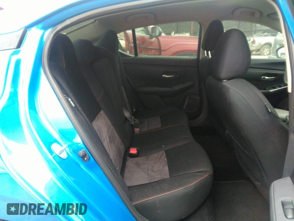 2024 Nissan Sentra SR with VIN 3N1AB8DV6RY359054, listed as a IAAI auction lot 41762392 with 11,476 mi miles and . Bid and sale history available at DreamBid. Image 8.