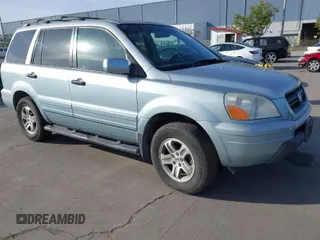 2003 Honda Pilot EX with VIN 2HKYF18463H543326, listed as a IAAI auction lot 41837876 with 215,263 mi miles. Bid and sale history available at carsss.com. Image 1.