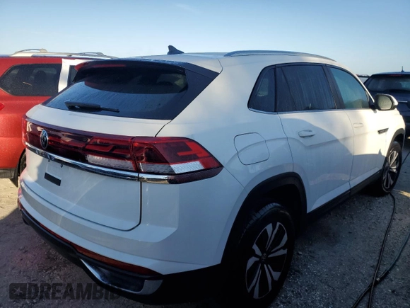 2024 Volkswagen Atlas SE with VIN 1V2DE2CA8RC224596, listed as a Copart auction lot 74582794 with Not provided miles and Salvage title. Bid and sale history available at DreamBid. Image 3.