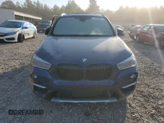 2017 BMW X1 sDrive28i with VIN WBXHU7C39H5H35490, listed as a Copart auction lot 75499974 with 0 mi miles and Salvage Title. Bid and sale history available at carsss.com. Image 5.