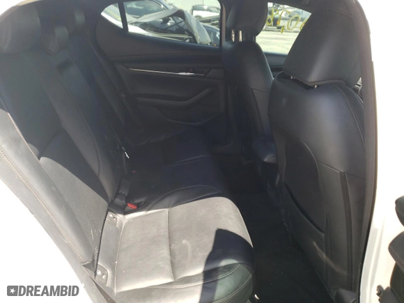 2019 Mazda Mazda3 Hatchback w/Preferred Pkg with VIN JM1BPAMMXK1140383, listed as a Copart auction lot 50467562 with 100,782 mi miles. Bid and sale history available at carsss.com. Image 6.