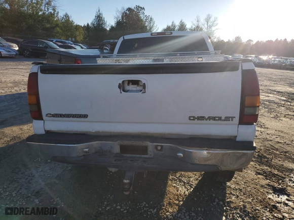 2000 Chevrolet Silverado 1500 LS with VIN 2GCEK19T2Y1267479, listed as a Copart auction lot 86882584 with 242,032 mi miles and Salvage Title. Bid and sale history available at carsss.com. Image 6.