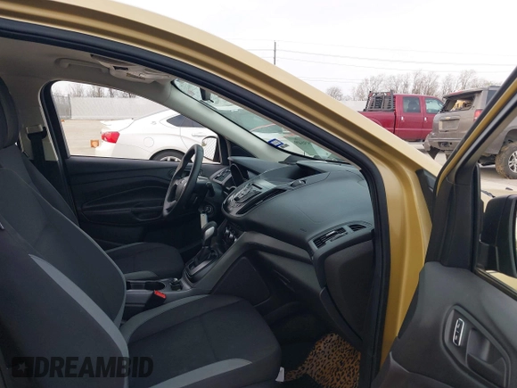 2014 Ford Escape S with VIN 1FMCU0F72EUC36991, listed as a IAAI auction lot 41785649 with 108,233 mi miles. Bid and sale history available at carsss.com. Image 5.