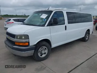 2012 Chevrolet Express Passenger 1LT z VIN 1GAZG1FG9C1129455, wystawiony jako IAAI lot #42105765 z przebiegiem 150 090 mil mil oraz . Historia ofert i sprzedaży dostępna na DreamBid. Obrazek 17.