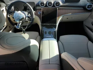 2022 Mercedes-Benz C 300 z VIN W1KAF4GB0NR044087, wystawiony jako Copart lot #40798644 z przebiegiem Nie podano mil oraz . Historia ofert i sprzedaży dostępna na DreamBid. Obrazek 8.