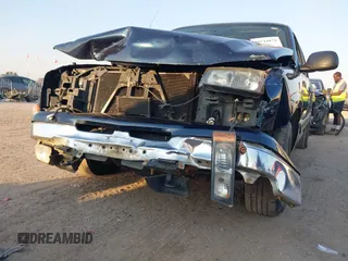 2006 Chevrolet Silverado 1500 LT1 with VIN 2GCEC13T961184361, listed as a IAAI auction lot 40544079 with 152,774 mi miles. Bid and sale history available at carsss.com. Image 6.