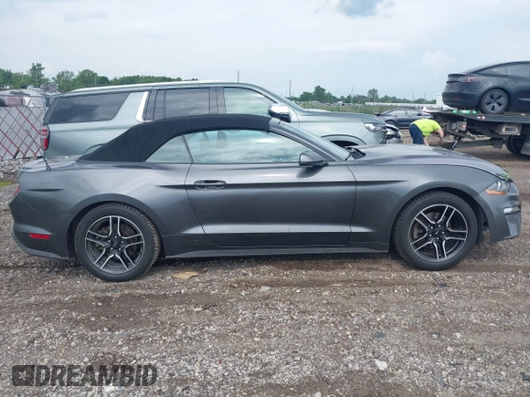 2018 Ford Mustang EcoBoost Premium with VIN 1FATP8UH4J5167267, listed as a IAAI auction lot 42554885 with 136,967 mi miles and . Bid and sale history available at DreamBid. Image 13.