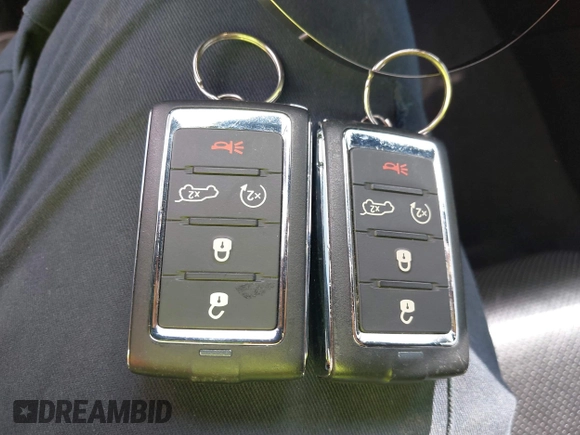 2021 Jeep Grand Cherokee Overland z VIN 1C4RJKDG7M8140271, wystawiony jako IAAI lot #41806329 z przebiegiem 39 160 mil mil oraz . Historia ofert i sprzedaży dostępna na DreamBid. Obrazek 11.
