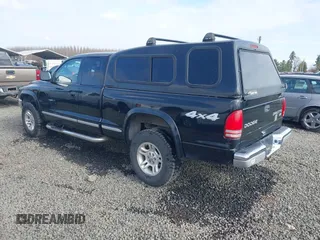 2004 Dodge Dakota SLT with VIN 1D7HG42N94S618531, listed as a IAAI auction lot 41741467 with 202,422 mi miles. Bid and sale history available at carsss.com. Image 3.
