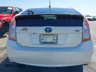 2015 Toyota Prius Four with VIN JTDKN3DU3F0440098, listed as a IAAI auction lot 41986079 with 187,651 mi miles. Bid and sale history available at carsss.com. Image 16.