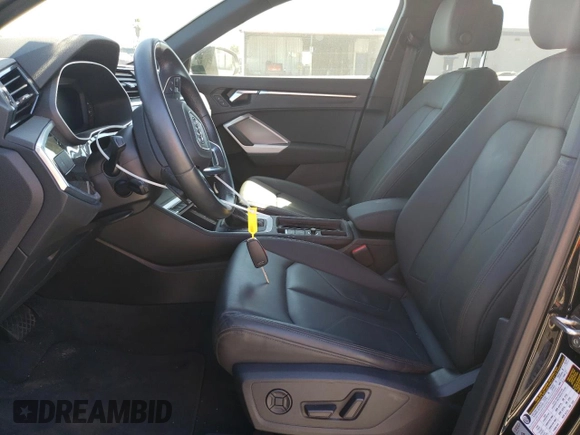 2021 Audi Q3 S line Premium with VIN WA1DECF39M1042148, listed as a Copart auction lot 59171333 with 13,894 mi miles and Salvage title. Bid and sale history available at DreamBid. Image 7.