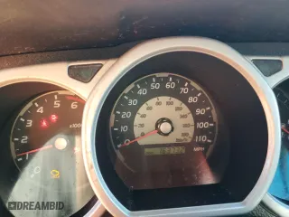 2005 Toyota 4Runner SR5 with VIN JTEZU14R450043799, listed as a Copart auction lot 84750924 with 163,732 mi miles and Salvage Title. Bid and sale history available at carsss.com. Image 9.