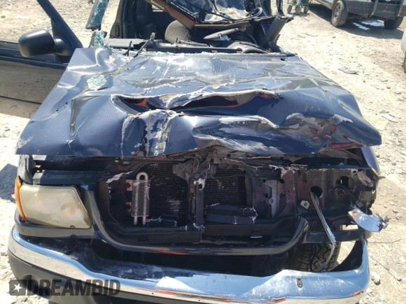 2002 Ford Ranger XL Fleet with VIN 1FTZR45E32PA95379, listed as a Copart auction lot 82877164 with 198,116 mi miles and Salvage title. Bid and sale history available at DreamBid. Image 11.